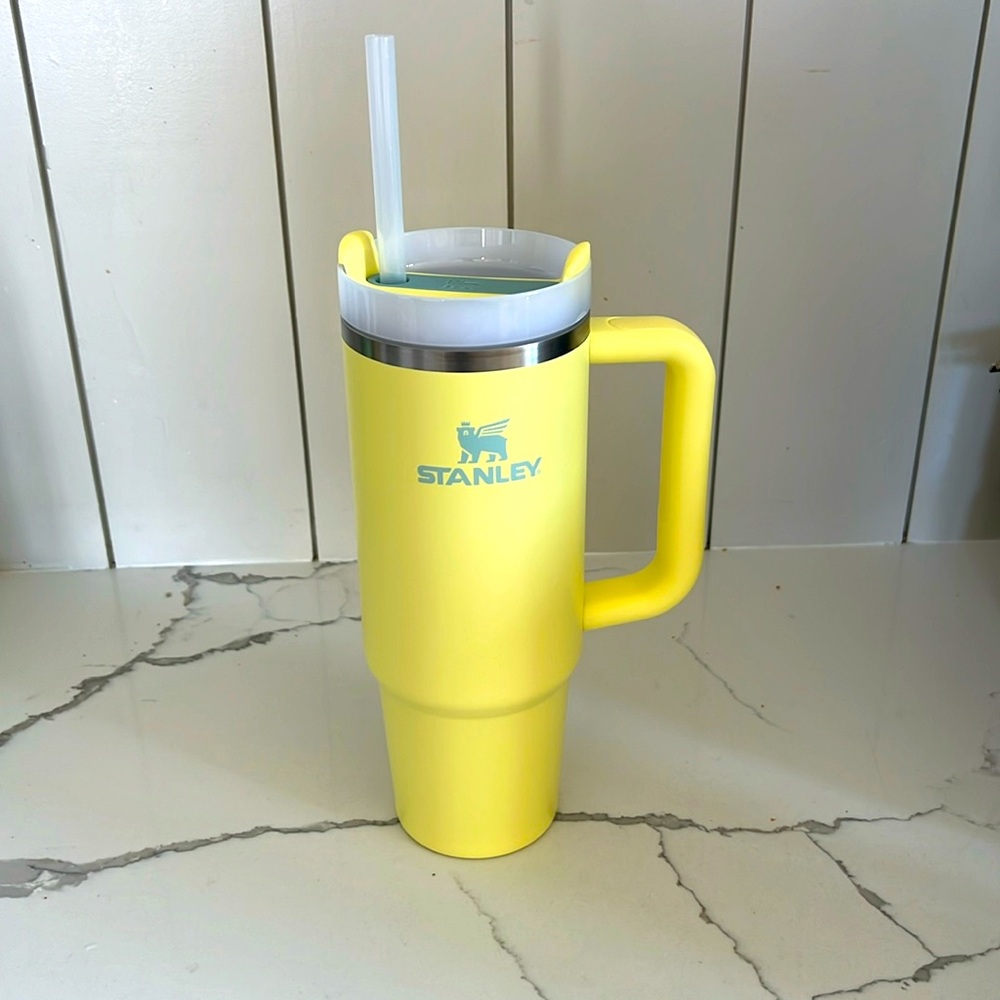 Stanley 30oz tumbler